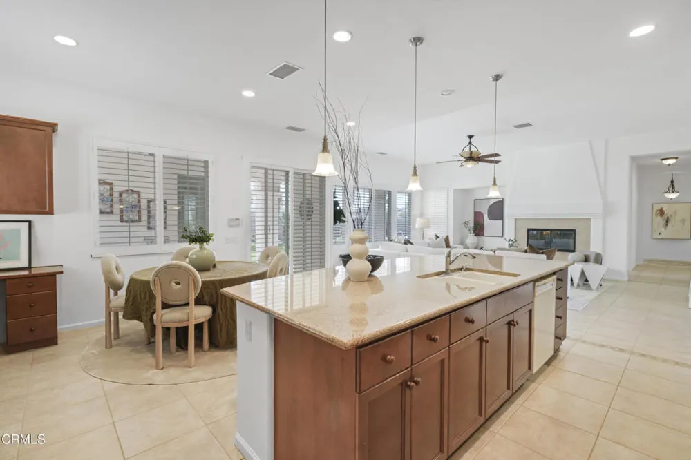 2250 Hermosa Drive Palm Springs, CA 92262