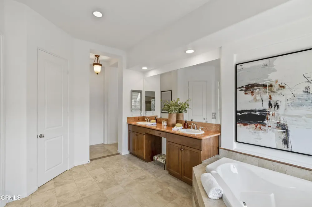 2250 Hermosa Drive Palm Springs, CA 92262