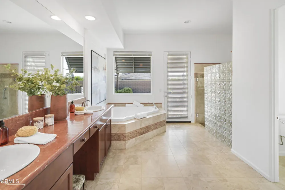 2250 Hermosa Drive Palm Springs, CA 92262