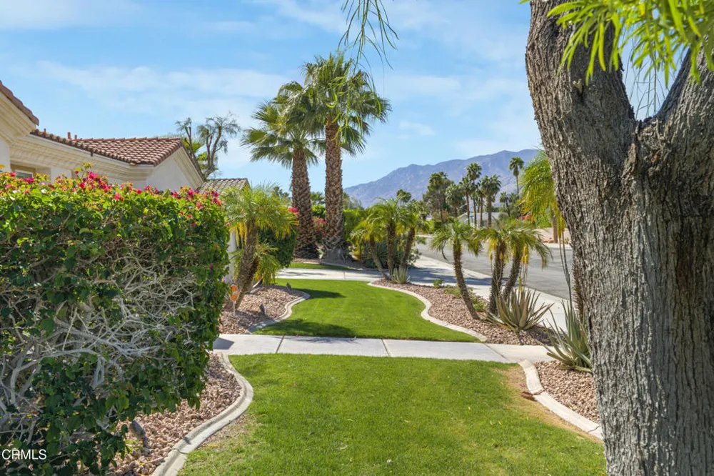 2250 Hermosa Drive Palm Springs, CA 92262