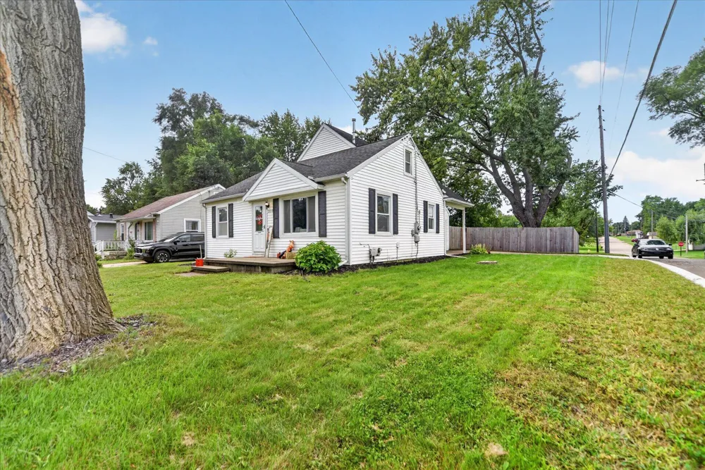 500 Hume Boulevard Lansing, MI 48917