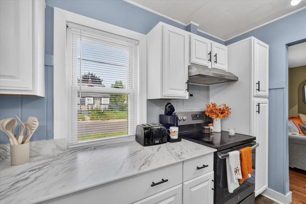 500 Hume Boulevard Lansing, MI 48917