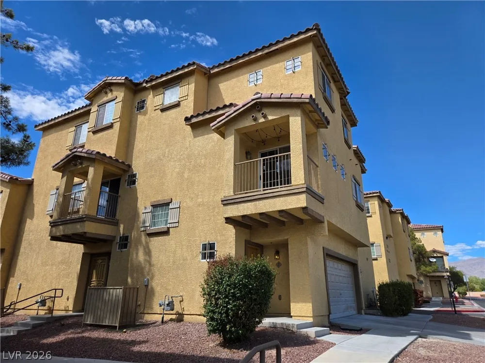 5935 Nuevo Leon Street #2 North Las Vegas, NV 89031