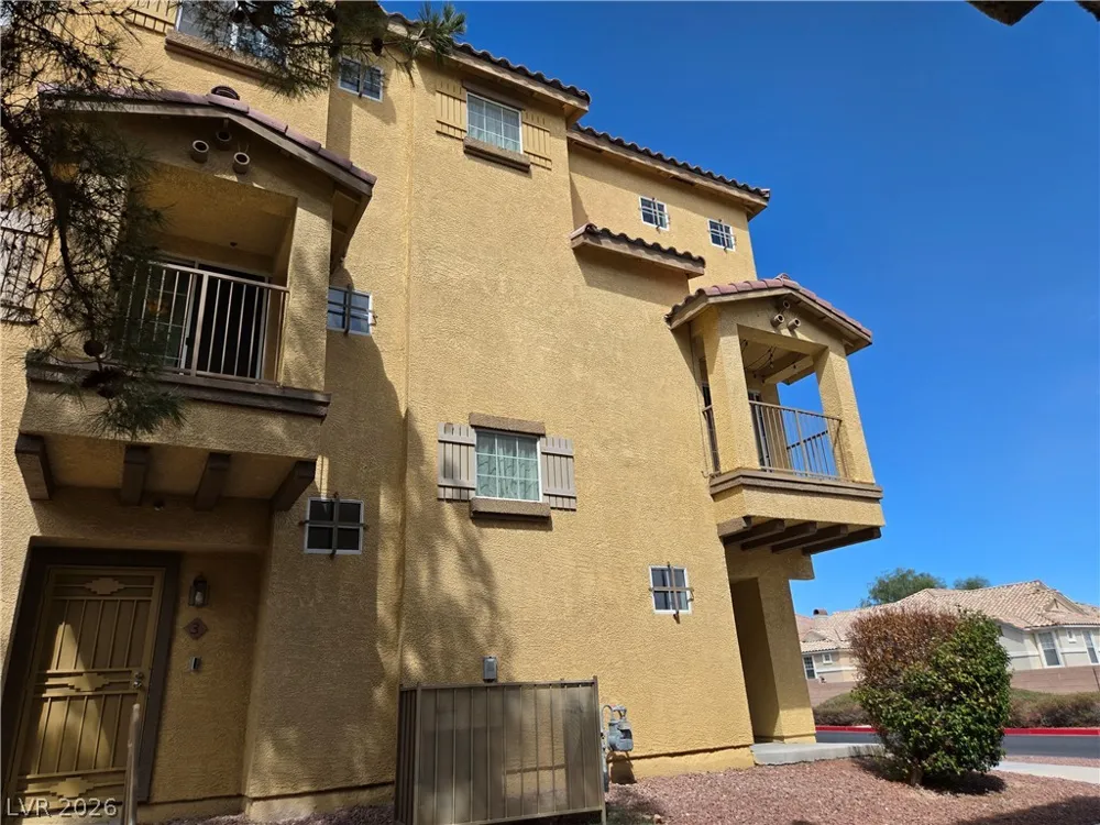 5935 Nuevo Leon Street #2 North Las Vegas, NV 89031