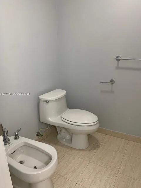 2425 SW 27th Ave #1406 Miami, FL 33145