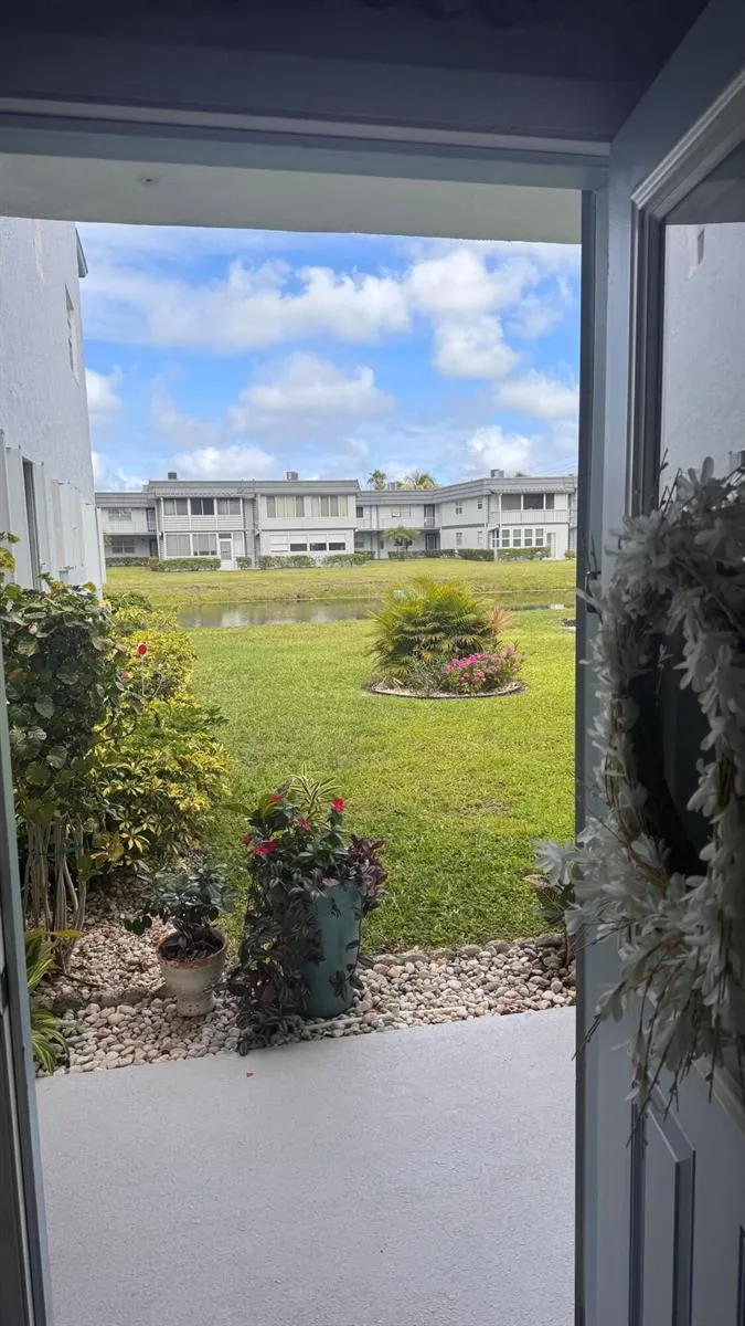 390 Saxony I Way Delray Beach, FL 33446