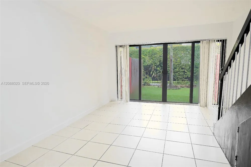 4271 NW 11th St #2 Miami, FL 33126