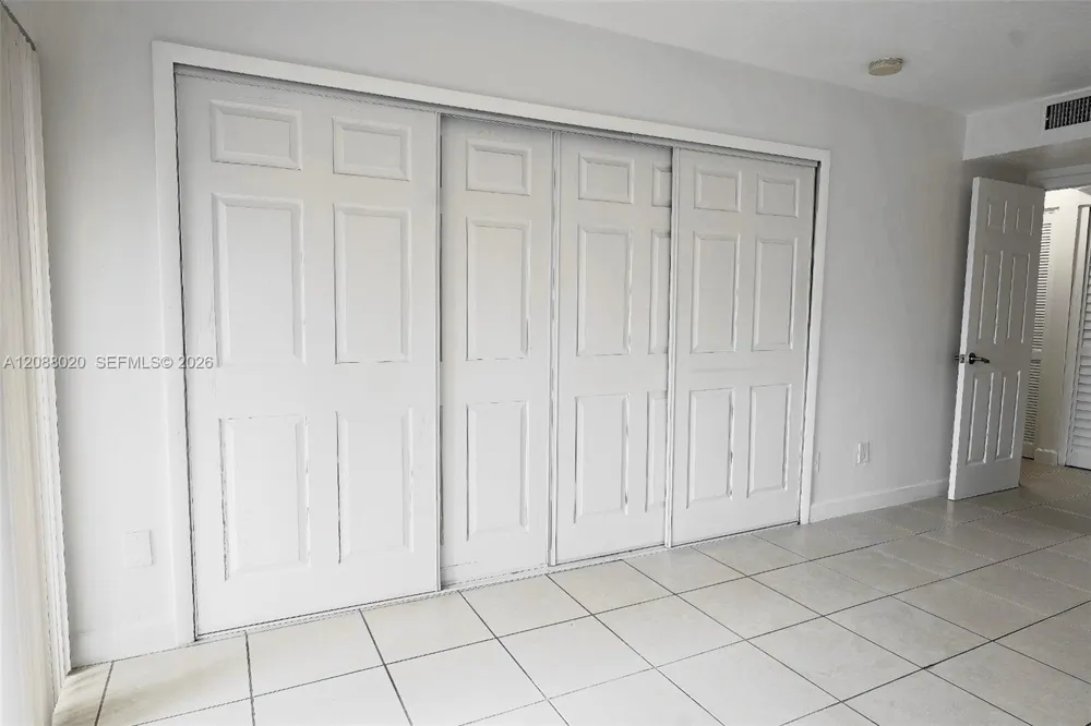 4271 NW 11th St #2 Miami, FL 33126