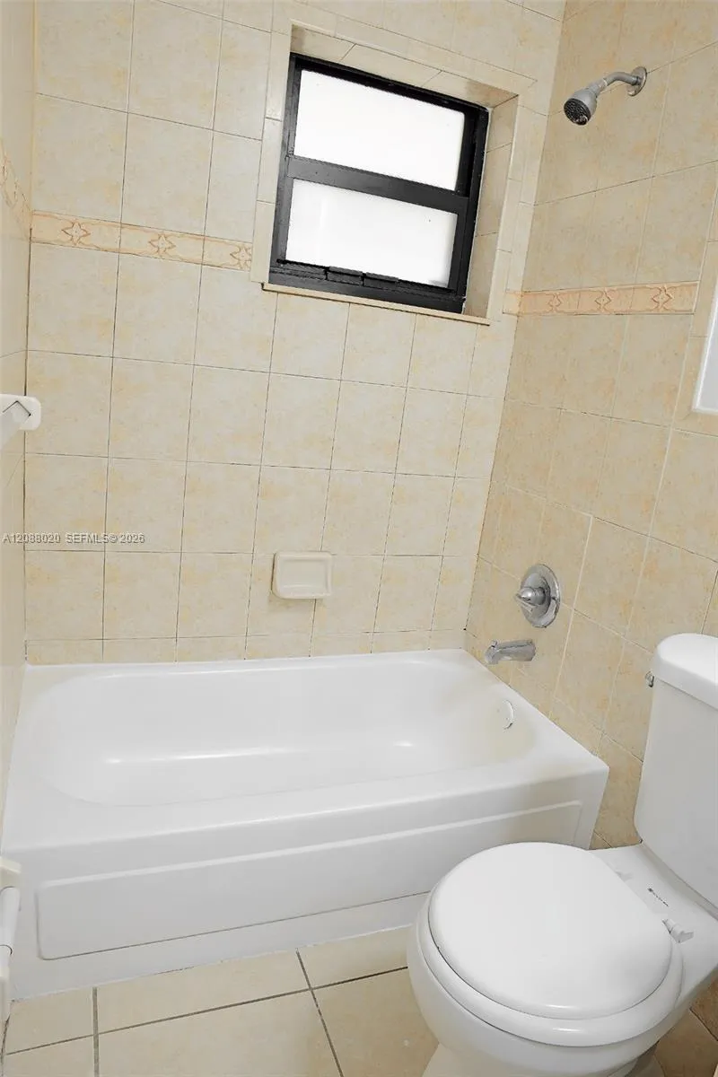 4271 NW 11th St #2 Miami, FL 33126