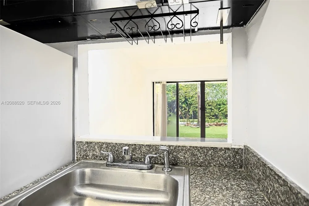 4271 NW 11th St #2 Miami, FL 33126