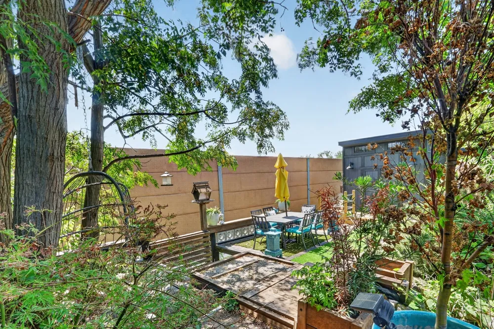 1610 Cecil Drive Carrollton, TX 75006