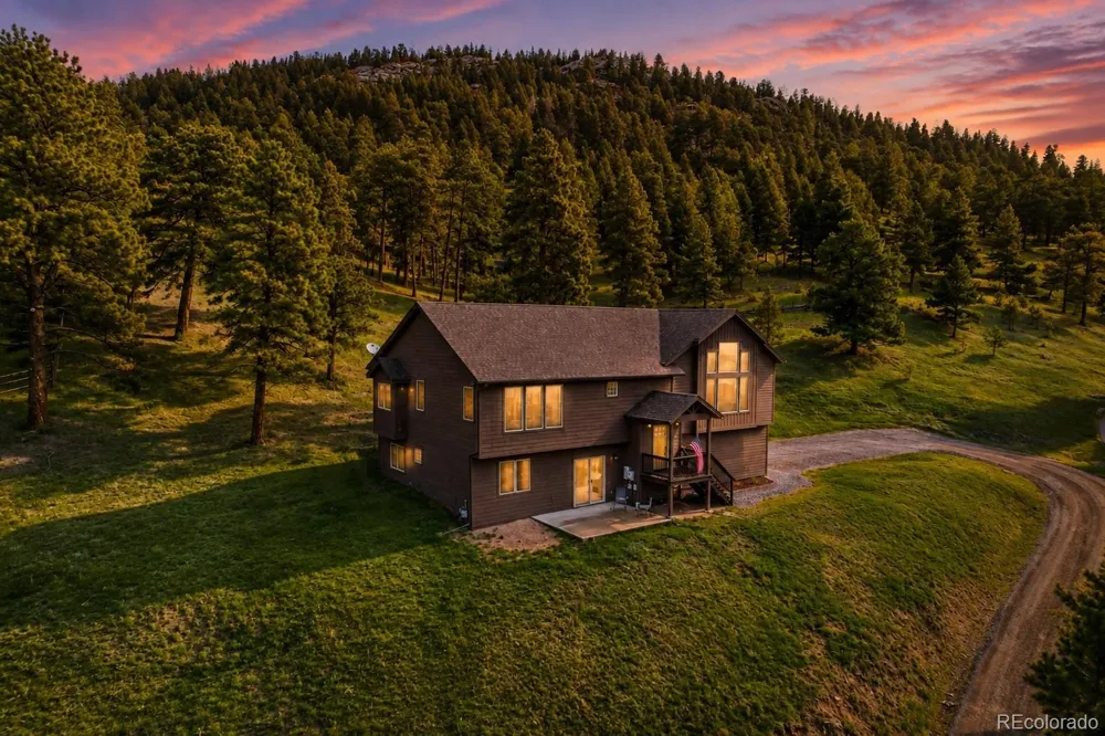 31735 Kiva Lane Evergreen, CO 80439