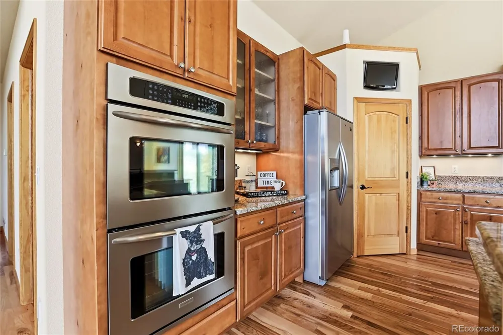 31735 Kiva Lane Evergreen, CO 80439