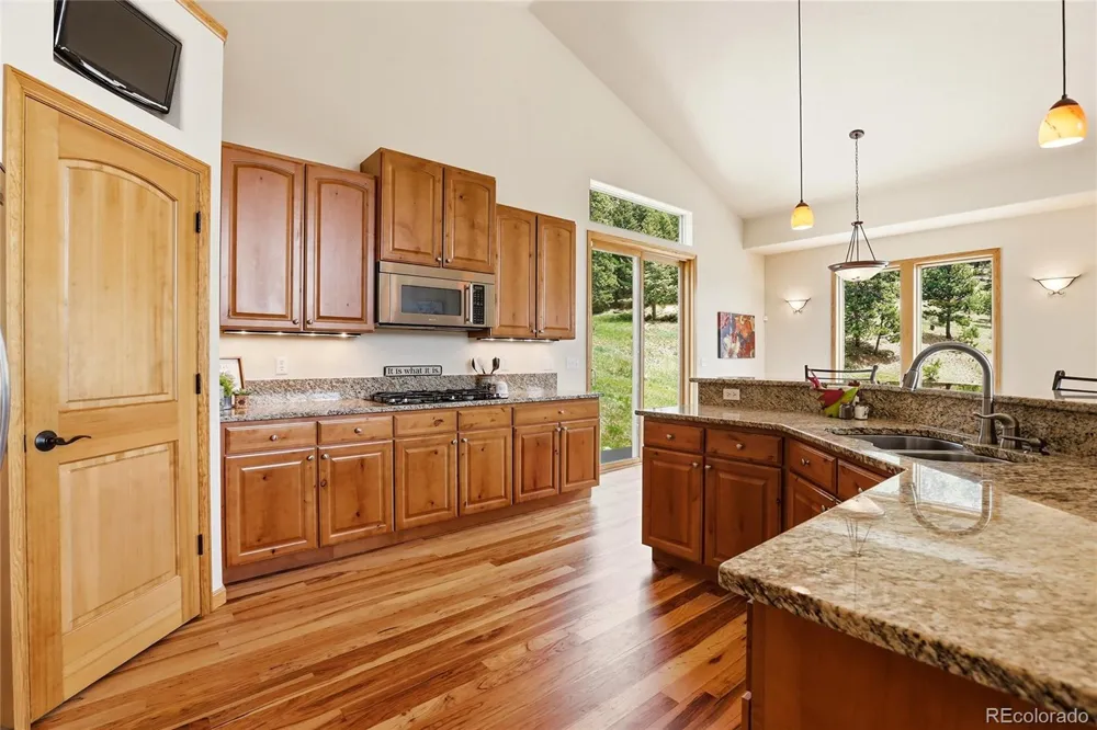 31735 Kiva Lane Evergreen, CO 80439