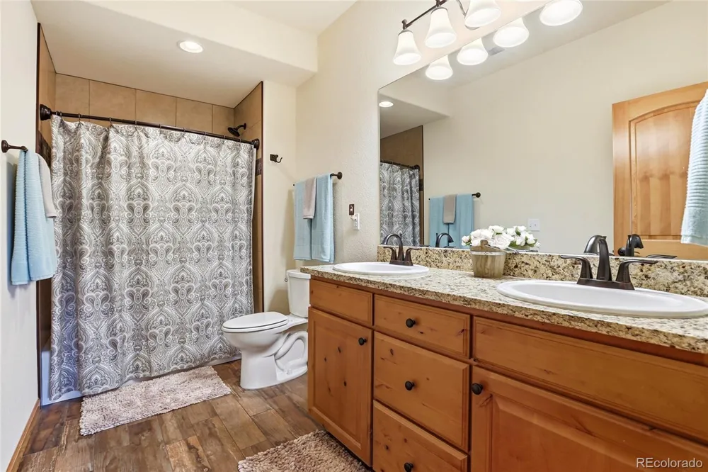31735 Kiva Lane Evergreen, CO 80439