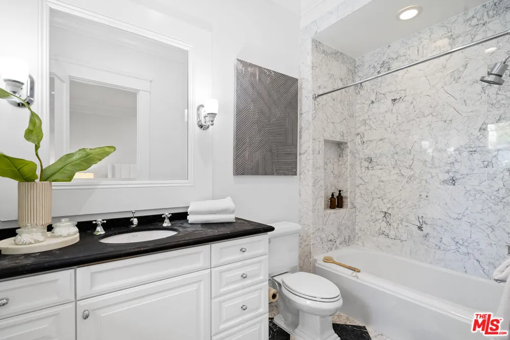7335 Birdview Avenue Malibu, CA 90265