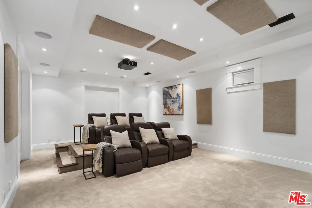 7335 Birdview Avenue Malibu, CA 90265