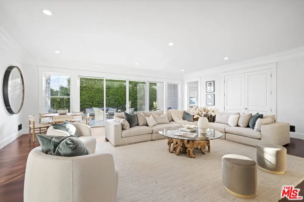 7335 Birdview Avenue Malibu, CA 90265
