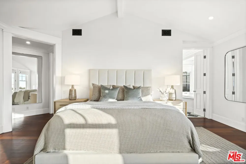 7335 Birdview Avenue Malibu, CA 90265