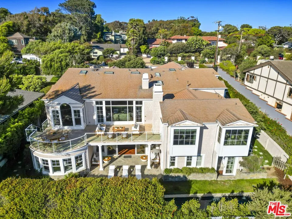7335 Birdview Avenue Malibu, CA 90265
