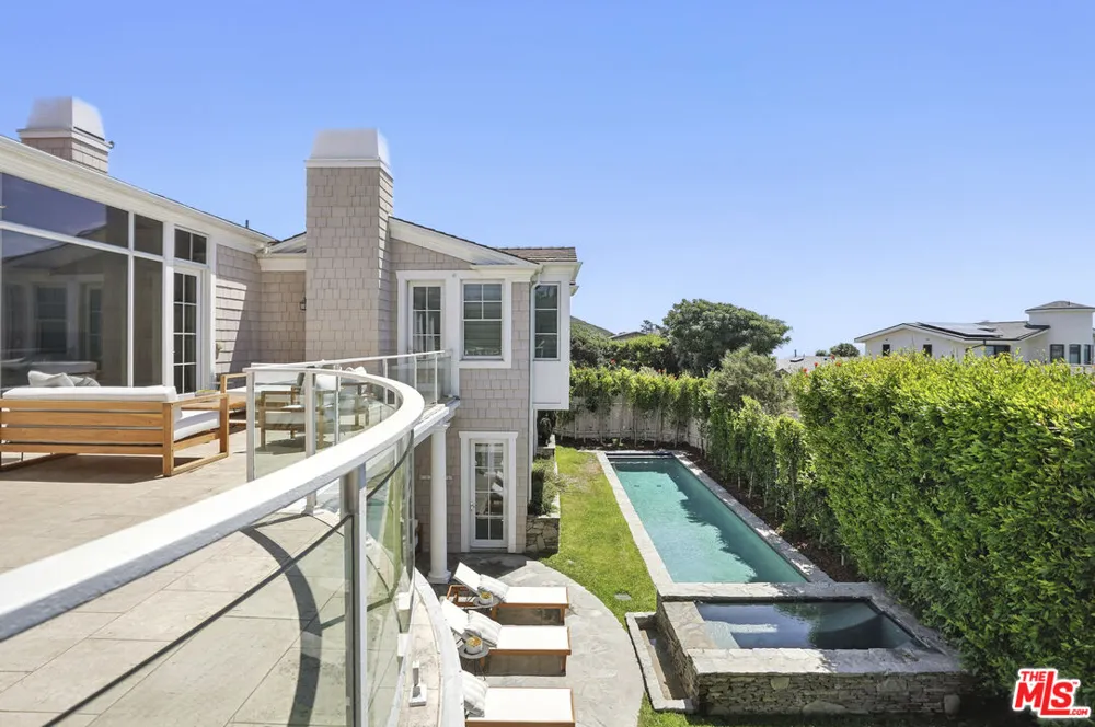 7335 Birdview Avenue Malibu, CA 90265