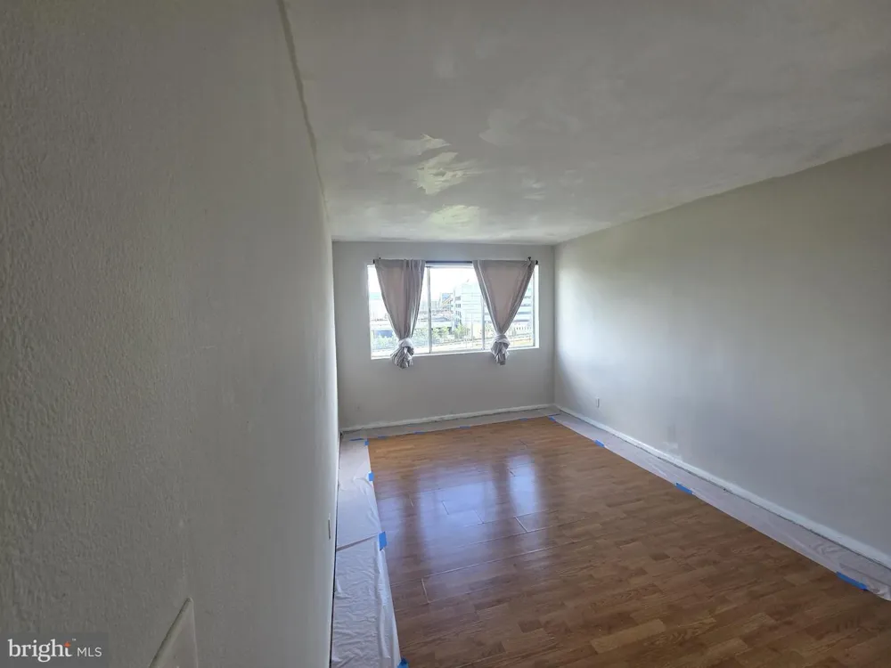 5801 QUANTRELL AVENUE #508 Alexandria, VA 22312