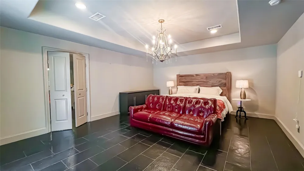 1106 Kipp Avenue Kemah, TX 77565