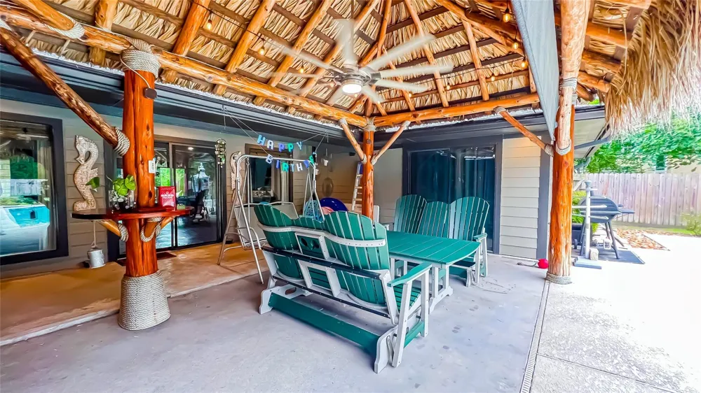 1106 Kipp Avenue Kemah, TX 77565