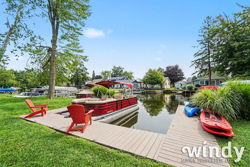 4971 Shoreview Drive Coloma Charter Township, MI 49038