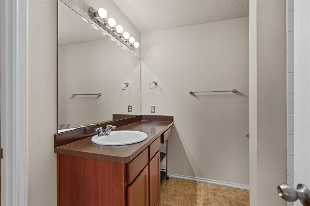 15012 Parrish Lane Austin, TX 78725