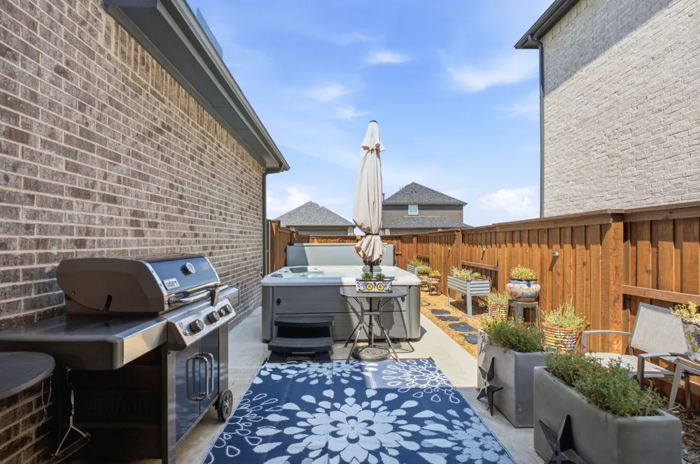 2012 Cuellar Way Van Alstyne, TX 75495
