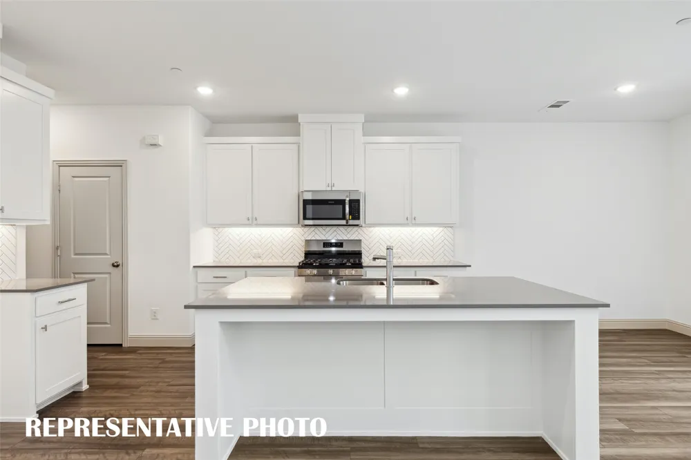 3723 Pierce Lane Grand Prairie, TX 75052