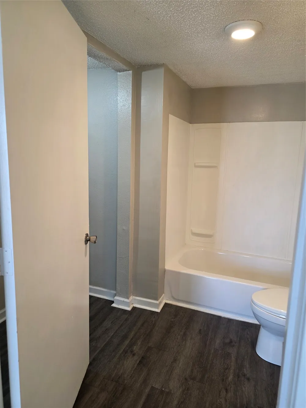 6050 Melody Lane #341 Dallas, TX 75231