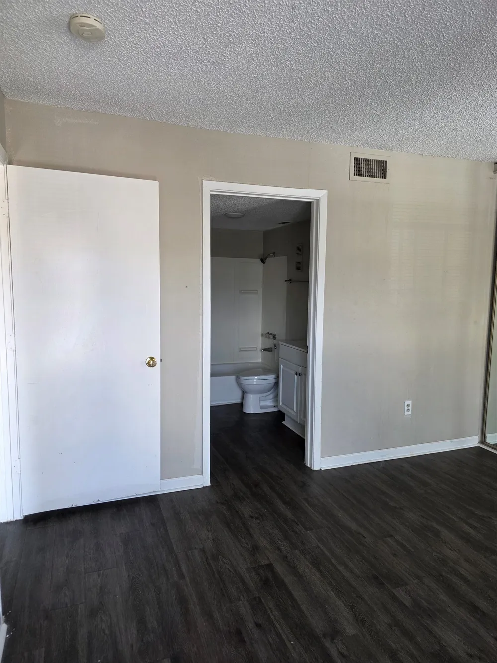 6050 Melody Lane #341 Dallas, TX 75231