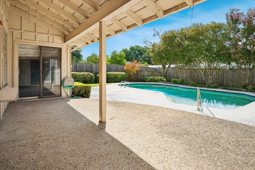4108 Myerwood Lane Dallas, TX 75244