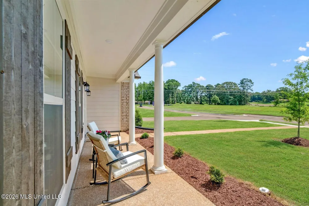 2294 Scott Mdws Lane Hernando, MS 38632