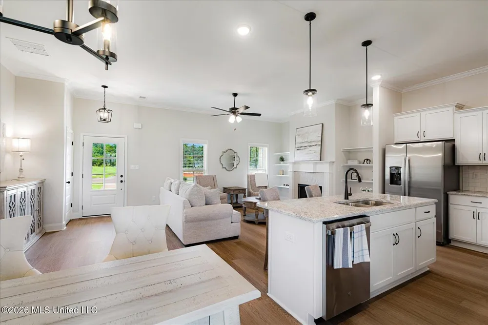 2294 Scott Mdws Lane Hernando, MS 38632