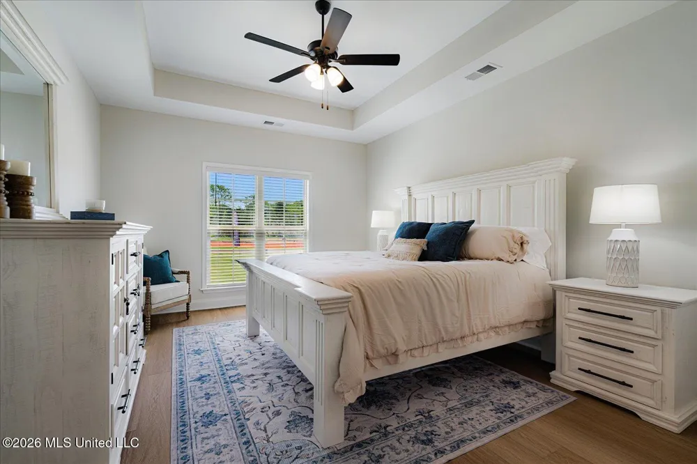 2294 Scott Mdws Lane Hernando, MS 38632