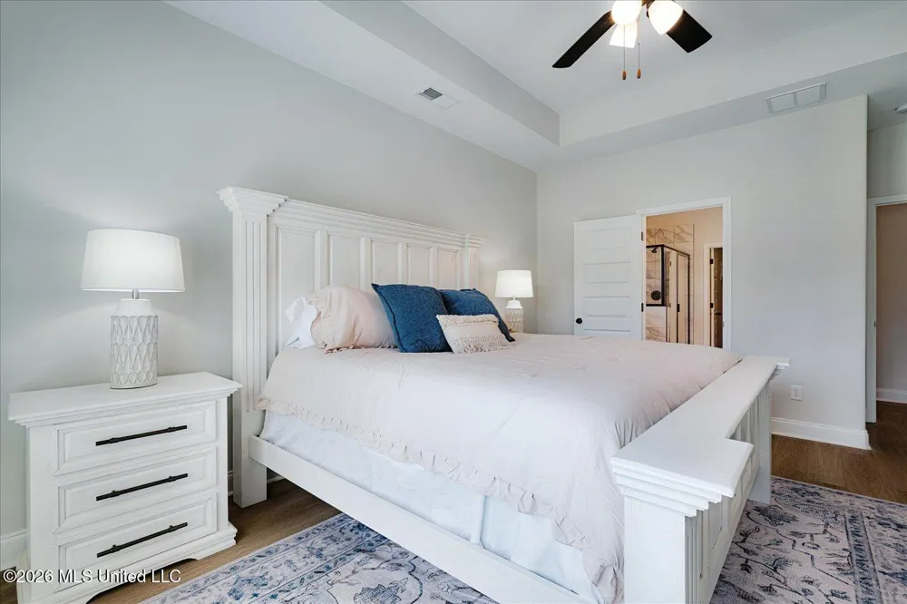 2294 Scott Mdws Lane Hernando, MS 38632