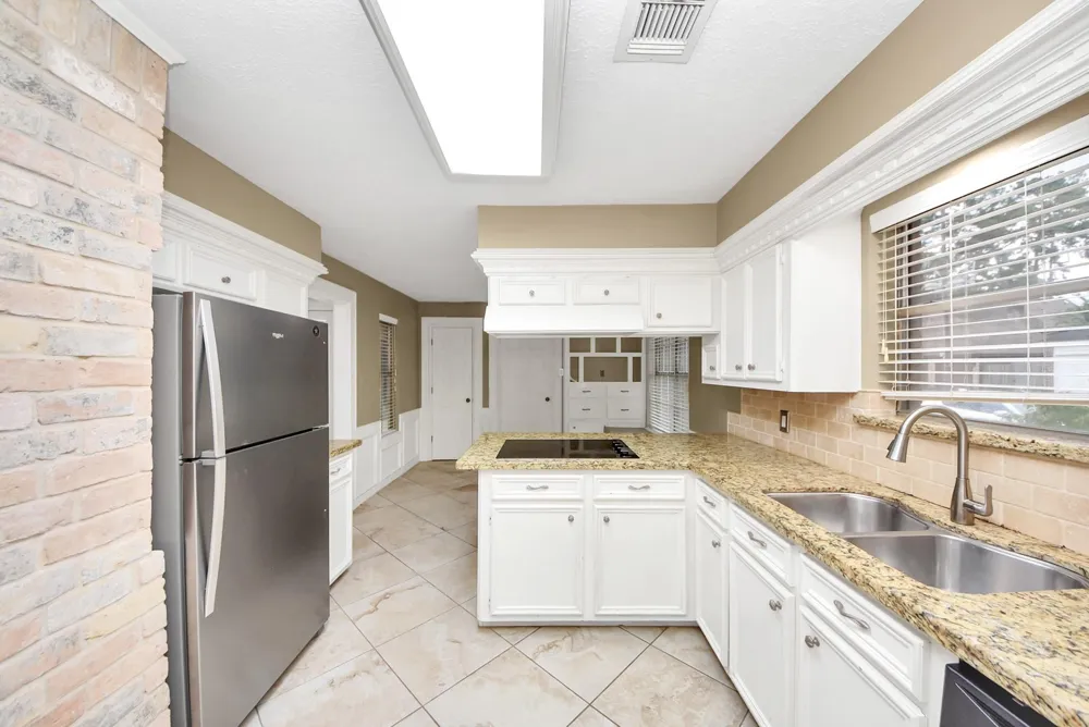 12463 Oak Park Drive Houston, TX 77070