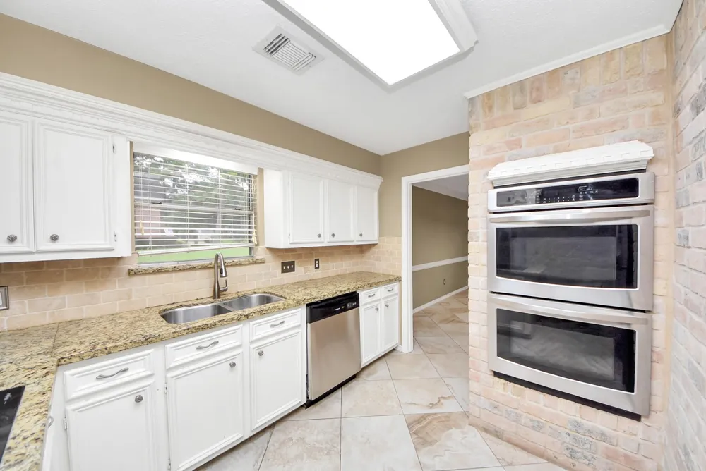 12463 Oak Park Drive Houston, TX 77070