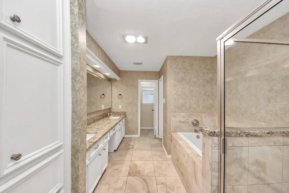 12463 Oak Park Drive Houston, TX 77070