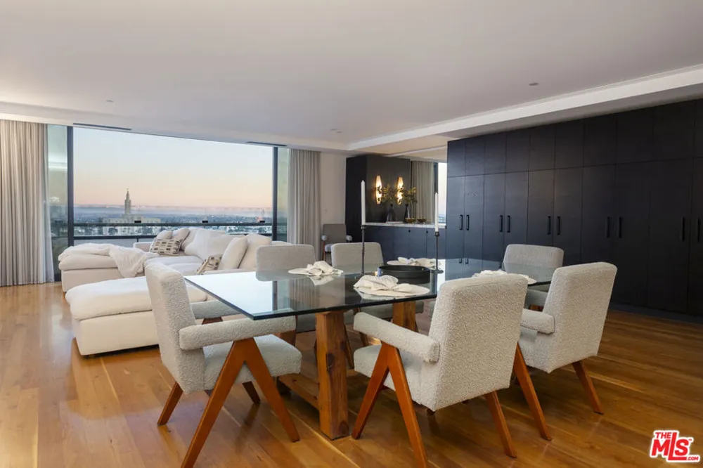 10660 Wilshire Boulevard #1207 Los Angeles, CA 90024