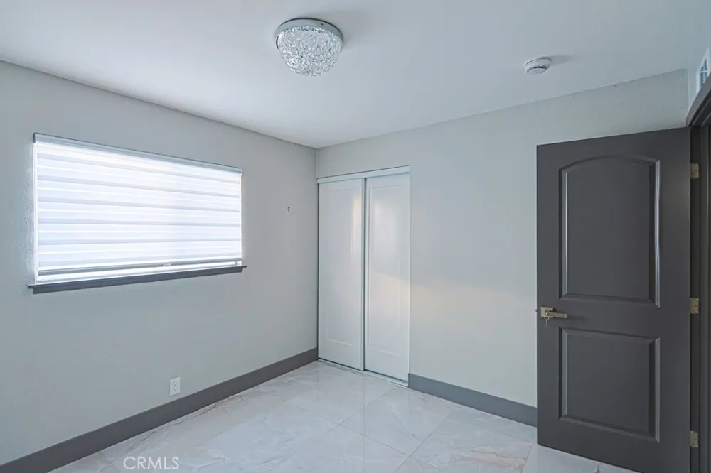 16561 Monroe Huntington Beach, CA 92647