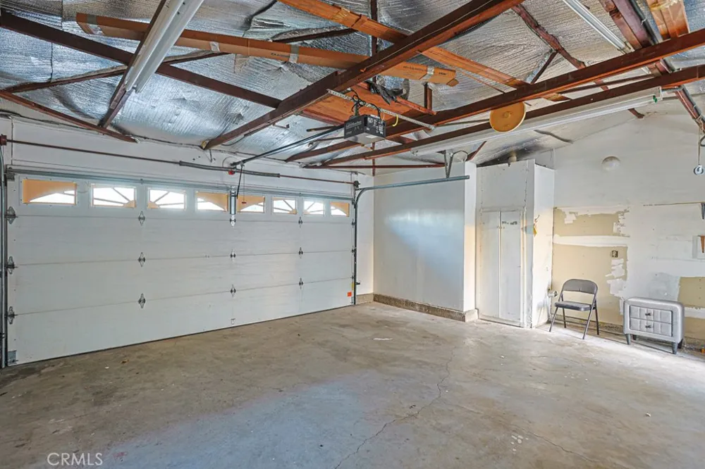 16561 Monroe Huntington Beach, CA 92647