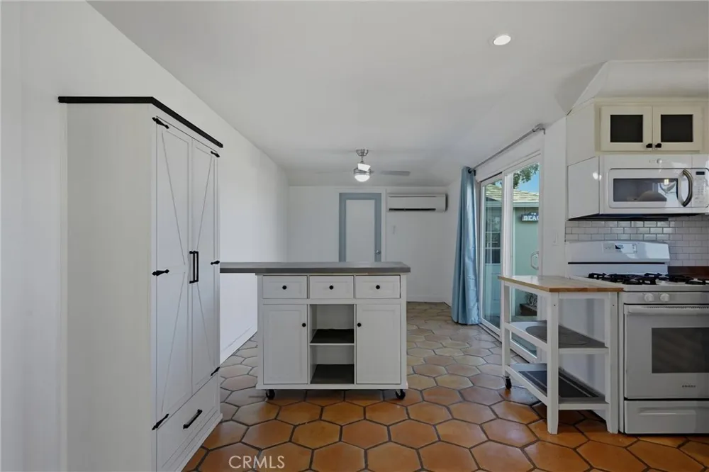 2230 Ashe Lakeport, CA 95453