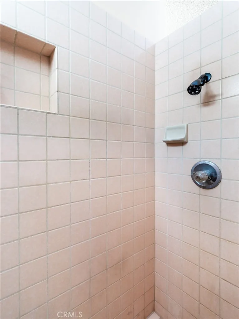 56583 Free Gold Drive Yucca Valley, CA 92284