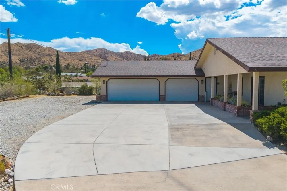 56583 Free Gold Drive Yucca Valley, CA 92284