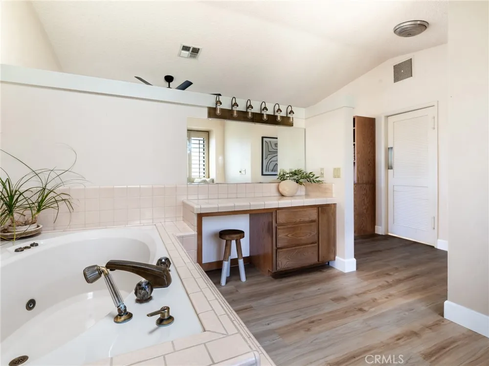 56583 Free Gold Drive Yucca Valley, CA 92284