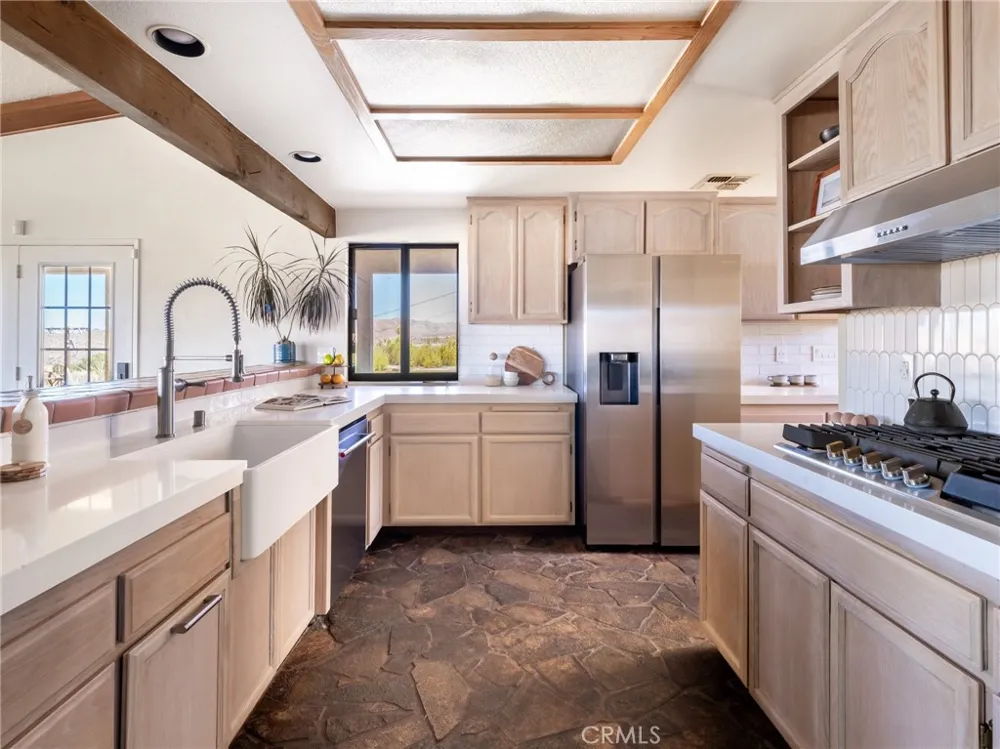 56583 Free Gold Drive Yucca Valley, CA 92284